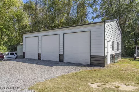 100 Blackwater Dr, Willard, NC 28478 photo 4
