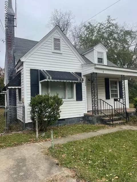 1006 Tower Hill Rd, Kinston, NC 28501
