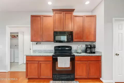 122 E Stockton Pl, Hampstead, NC 28443 photo 14