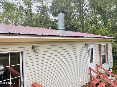 525 Groves Point Dr, Hampstead, NC 28443 photo 14