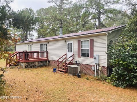 525 Groves Point Dr, Hampstead, NC 28443 photo 16