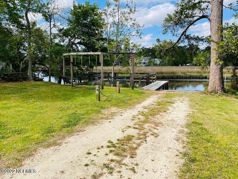 525 Groves Point Dr, Hampstead, NC 28443 photo 40