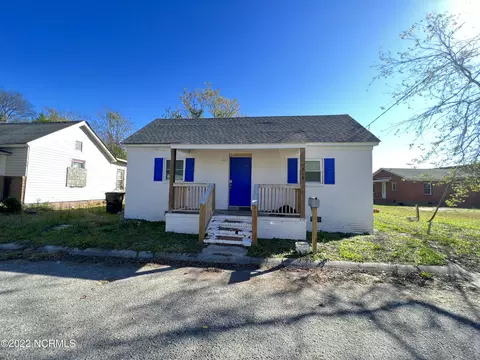 818 Crawford St, Goldsboro, NC 27530