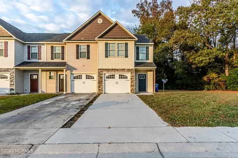 311 Winstead Loop, Richlands, NC 28574 photo 2