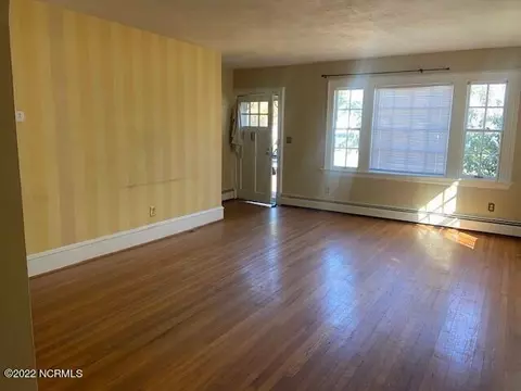 413 E 10th St, Washington, NC 27889 photo 17