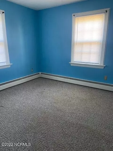 413 E 10th St, Washington, NC 27889 photo 7
