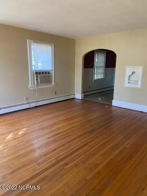 413 E 10th St, Washington, NC 27889 photo 14