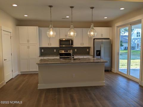 102 Transom Dr N, Grandy, NC 27939 photo 9