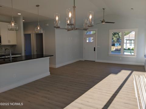 105 Transom Dr N, Grandy, NC 27939 photo 5