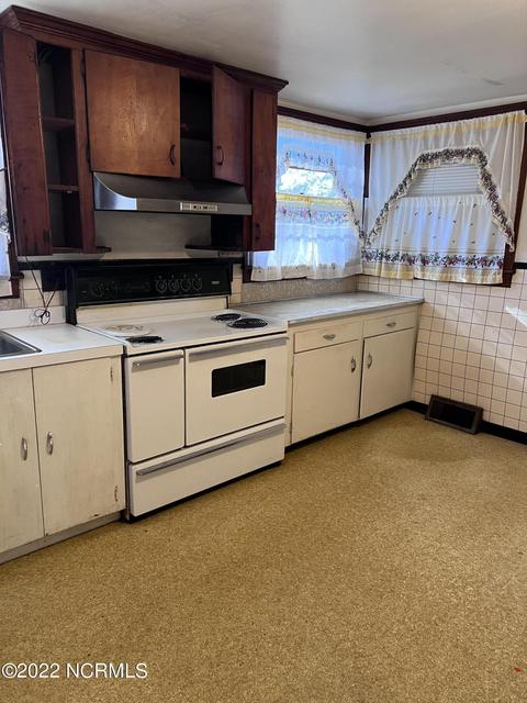 1223 Nc 137, Eure, NC 27935 photo 6