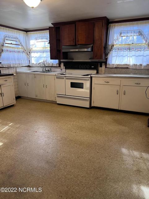 1223 Nc 137, Eure, NC 27935 photo 5