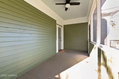 516 E Main St, Washington, NC 27889 photo 17
