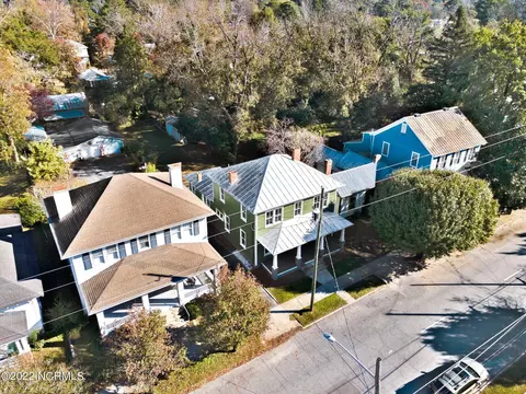 516 E Main St, Washington, NC 27889 photo 6