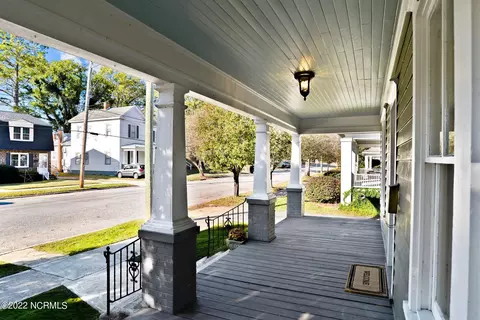 516 E Main St, Washington, NC 27889 photo 20