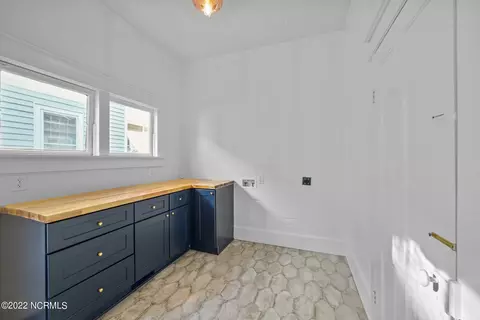 516 E Main St, Washington, NC 27889 photo 41