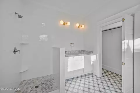 516 E Main St, Washington, NC 27889 photo 30