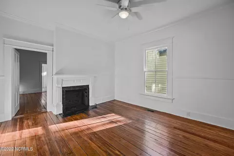 516 E Main St, Washington, NC 27889 photo 26
