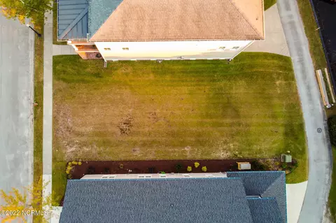 809 E Front St, New Bern, NC 28560 photo 5