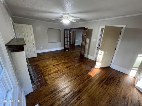 208 E Franklin St, Williamston, NC 27892 photo 18