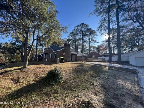 208 E Franklin St, Williamston, NC 27892 photo 6