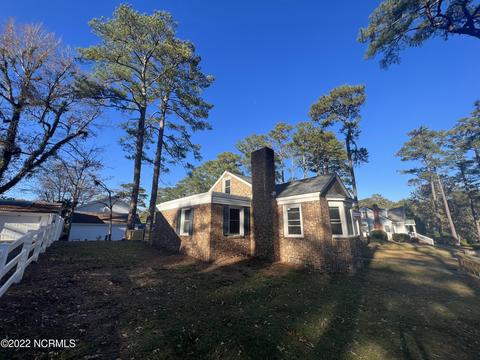 208 E Franklin St, Williamston, NC 27892 photo 8