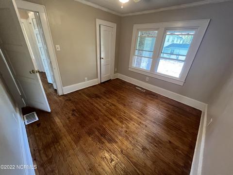 208 E Franklin St, Williamston, NC 27892 photo 22