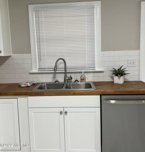 114 E 8th St, Washington, NC 27889 photo 6