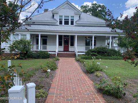 16741 Old Maxton Rd, Laurinburg, NC 28352