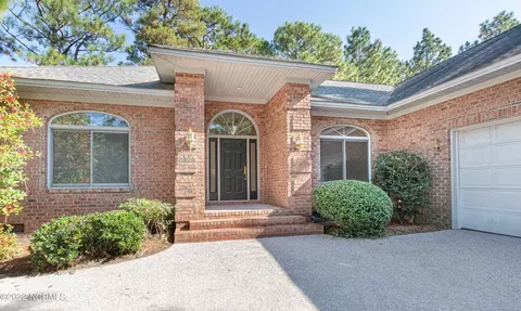 10 St Georges Dr, Pinehurst, NC 28374 photo 5