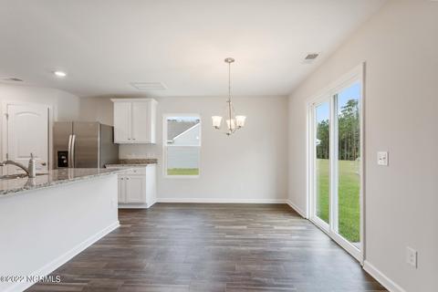 229 Poppleton Dr, Hampstead, NC 28443 photo 6