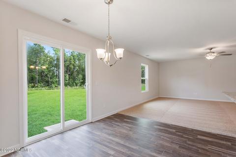 229 Poppleton Dr, Hampstead, NC 28443 photo 7