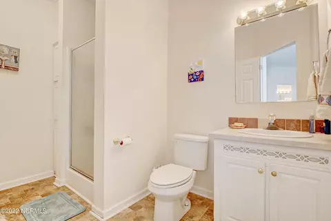 105 Rustic Ct, Hampstead, NC 28443 photo 9