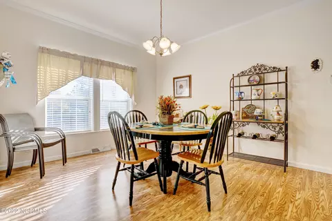 105 Rustic Ct, Hampstead, NC 28443 photo 13