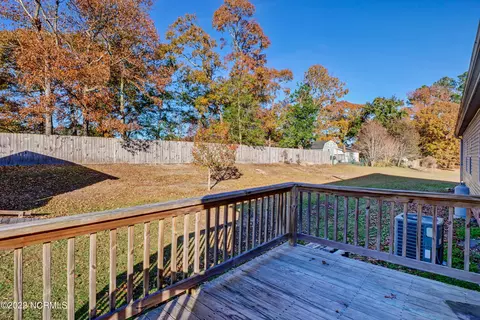 105 Rustic Ct, Hampstead, NC 28443 photo 23