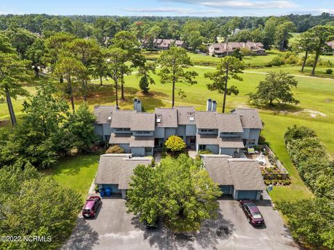 404 Widgeon Dr, Hampstead, NC 28443 photo 4