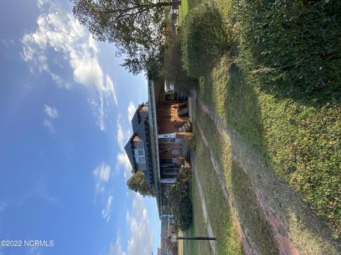 105 E Main St, Severn, NC 27877