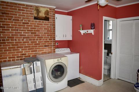 105 E Main St, Severn, NC 27877 photo 8