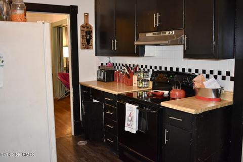 105 E Main St, Severn, NC 27877 photo 9