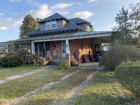 105 E Main St, Severn, NC 27877 photo 2