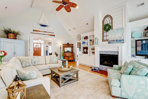 748 Royal Tern Dr, Hampstead, NC 28443 photo 18