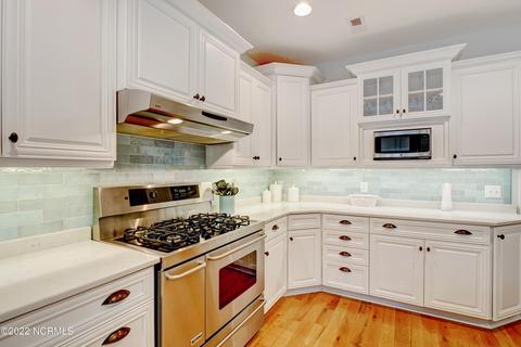 748 Royal Tern Dr, Hampstead, NC 28443 photo 22