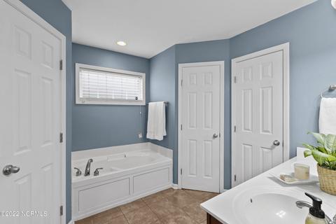 310 Trappers Rd, Hubert, NC 28539 photo 15