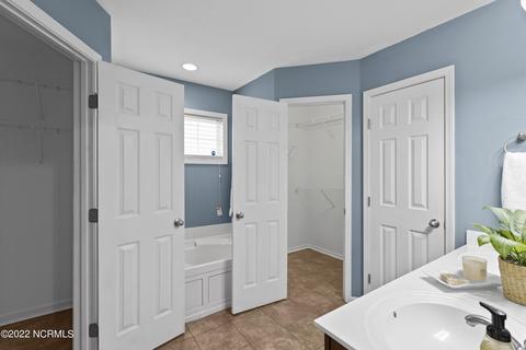 310 Trappers Rd, Hubert, NC 28539 photo 16