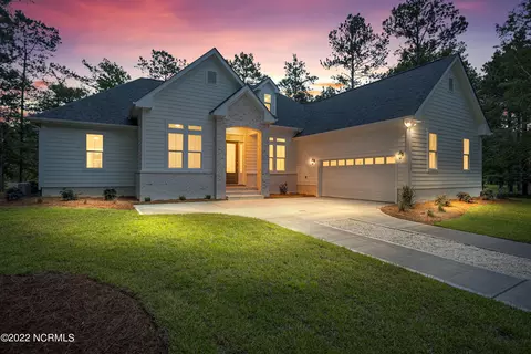 3449 Eagle Crest Dr SW, Supply, NC 28462 photo 2
