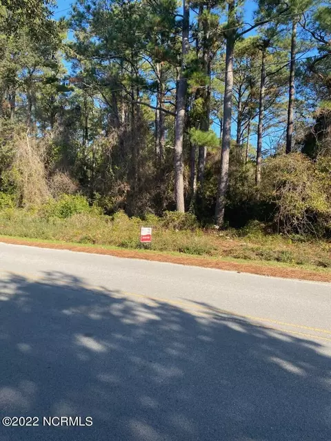 135 Core Sound Loop Rd, Atlantic, NC 28511