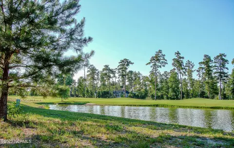 259 Red Fox Run Dr, Wallace, NC 28466
