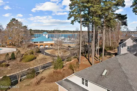105 Pamlico Ln, Chocowinity, NC 27817 photo 11