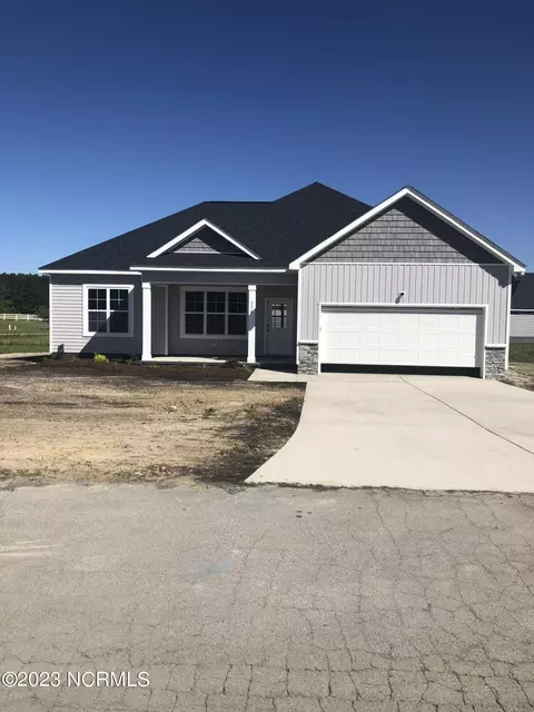 276 Eureka Ave, Washington, NC 27889 photo 1