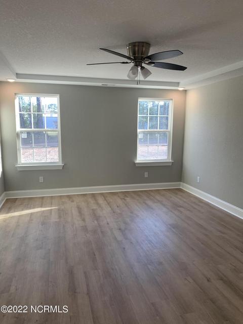 107 Middle St, Barco, NC 27917 photo 7