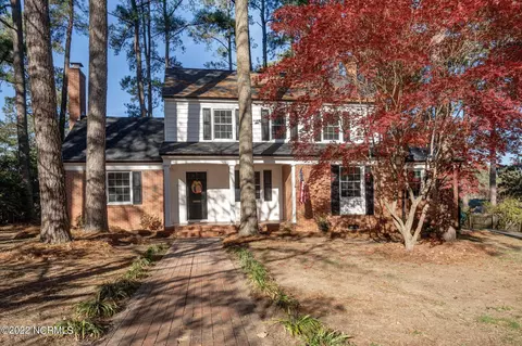 613 Cedar St, Roanoke Rapids, NC 27870